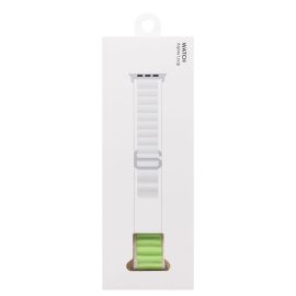 Ремешок для Apple Watch Series 6 (40 mm) Alpine Loop текстиль <бело-зеленый>